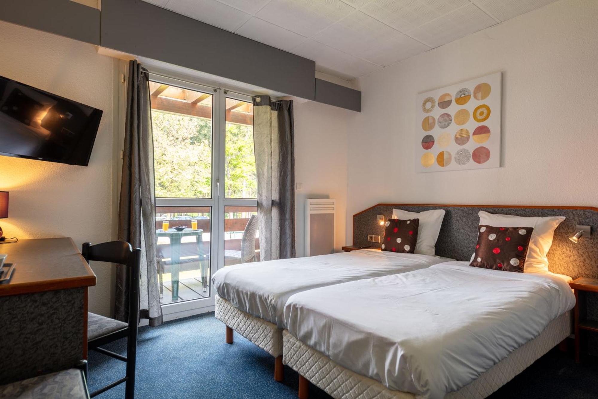 Hotel Restaurant La Vallee Noble, Proche Eguisheim Colmar ゾウルツマット エクステリア 写真