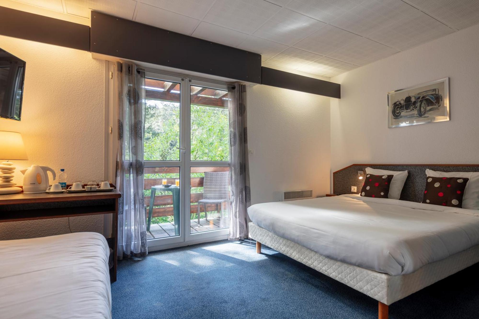 Hotel Restaurant La Vallee Noble, Proche Eguisheim Colmar ゾウルツマット エクステリア 写真