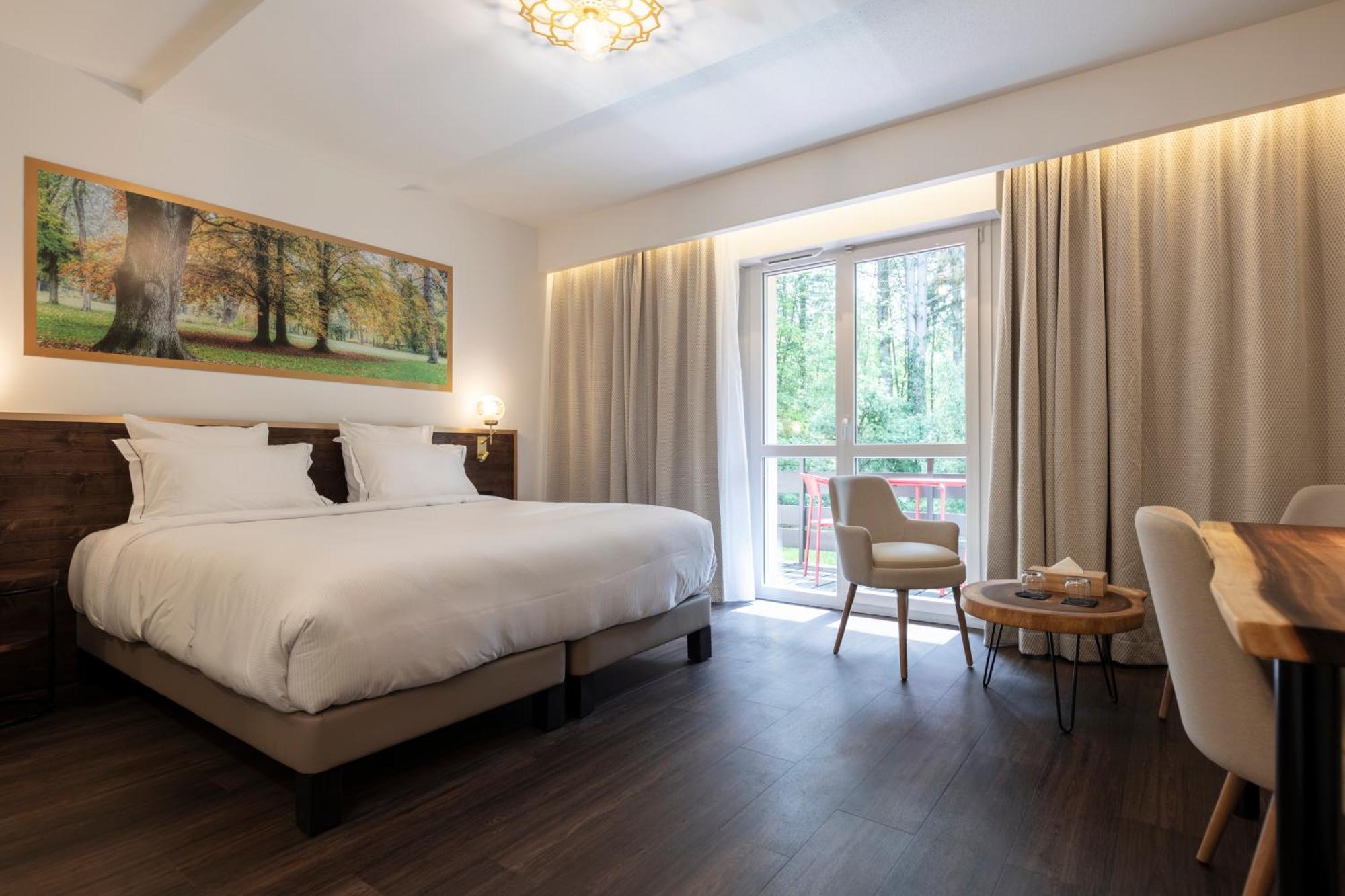 Hotel Restaurant La Vallee Noble, Proche Eguisheim Colmar ゾウルツマット エクステリア 写真